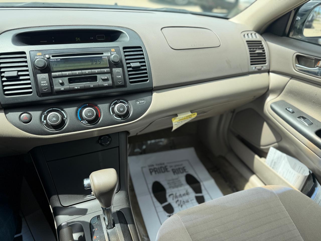 Toyota Camry LE V6 2006