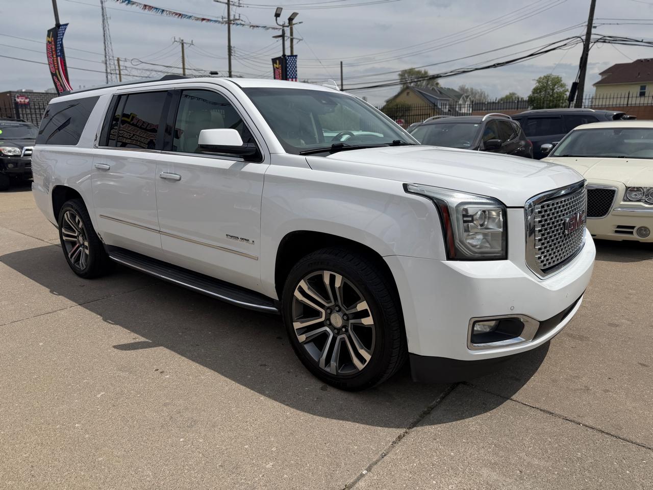 GMC Yukon Denali XL 4WD 2015