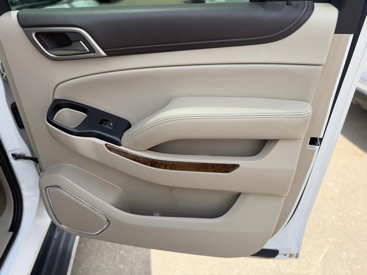 GMC Yukon Denali XL 4WD 2015