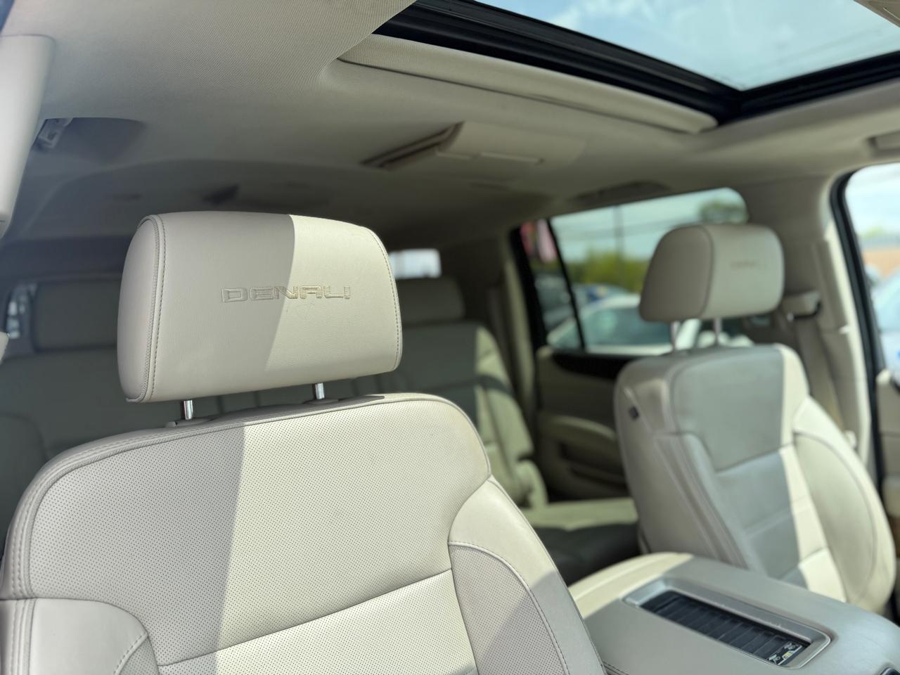 GMC Yukon Denali XL 4WD 2015