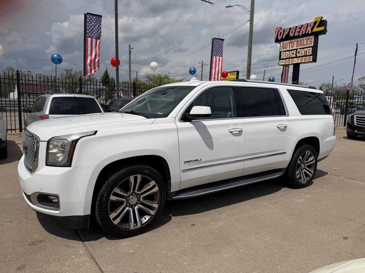 GMC Yukon Denali XL 4WD 2015