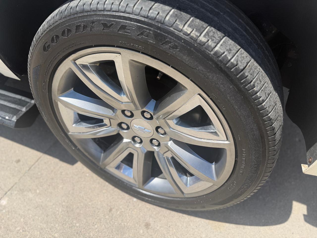 Chevrolet Tahoe LTZ 4WD 2015