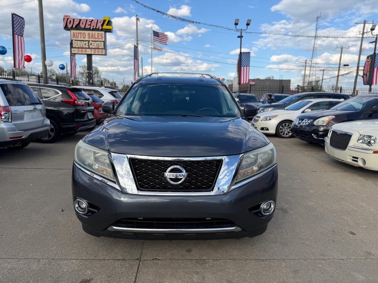 Nissan Pathfinder SV 4WD 2013