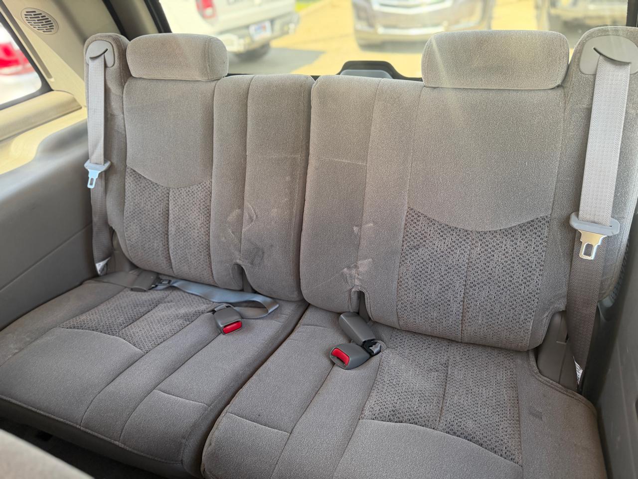 Chevrolet Tahoe 4WD 2004