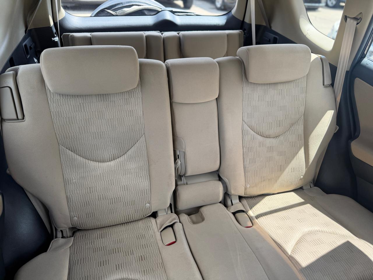 Toyota RAV4  2010