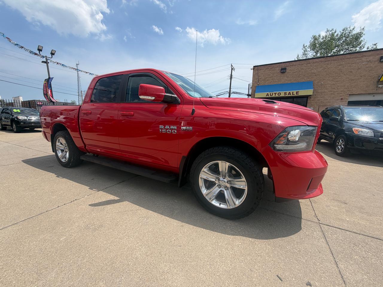 RAM 1500 Sport Crew Cab SWB 4WD 2016
