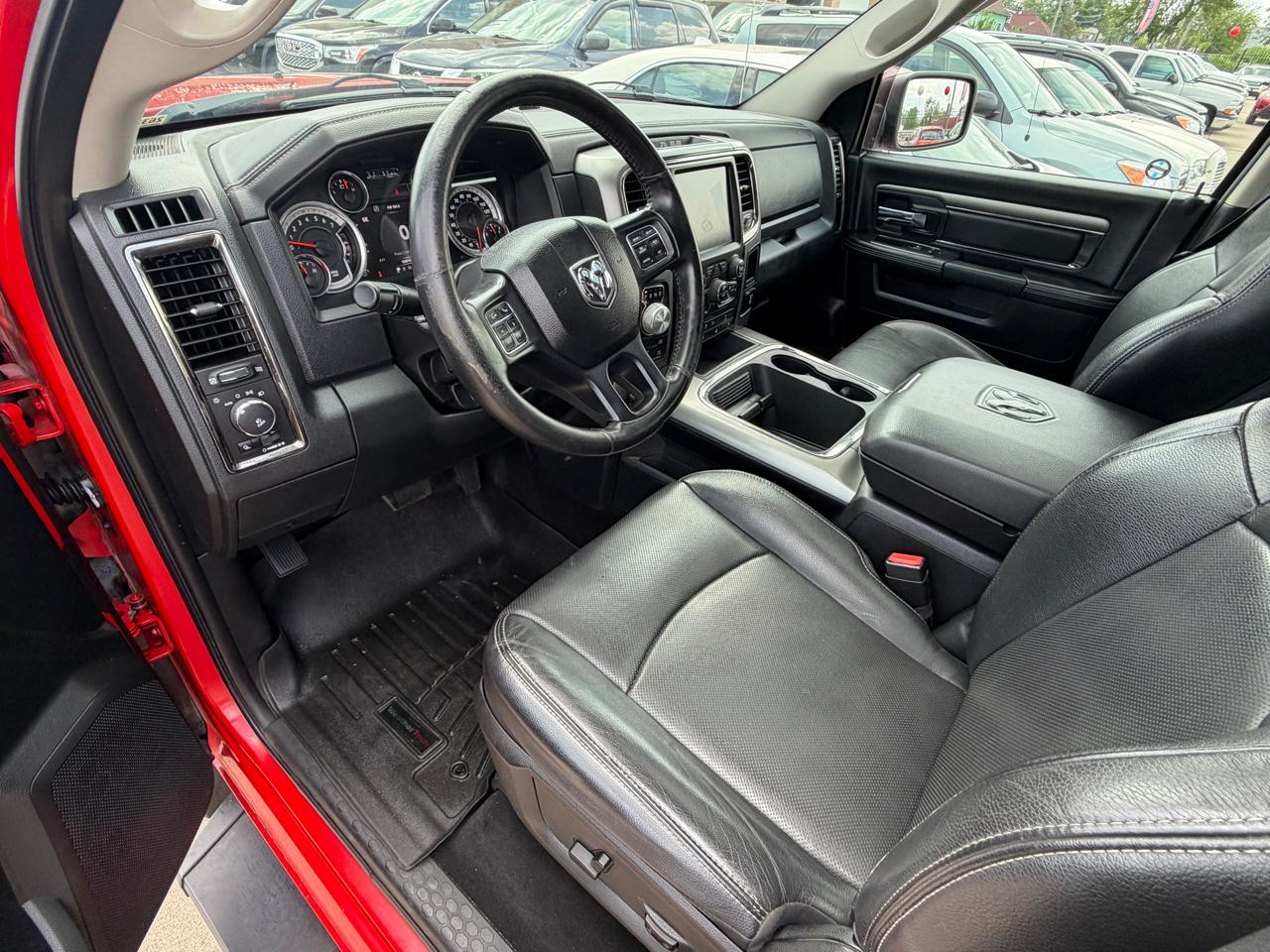RAM 1500 Sport Crew Cab SWB 4WD 2016