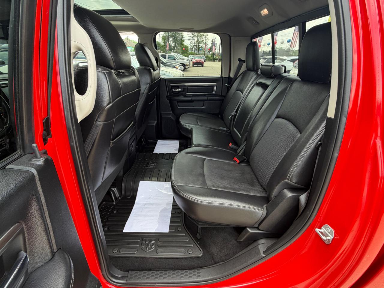 RAM 1500 Sport Crew Cab SWB 4WD 2016