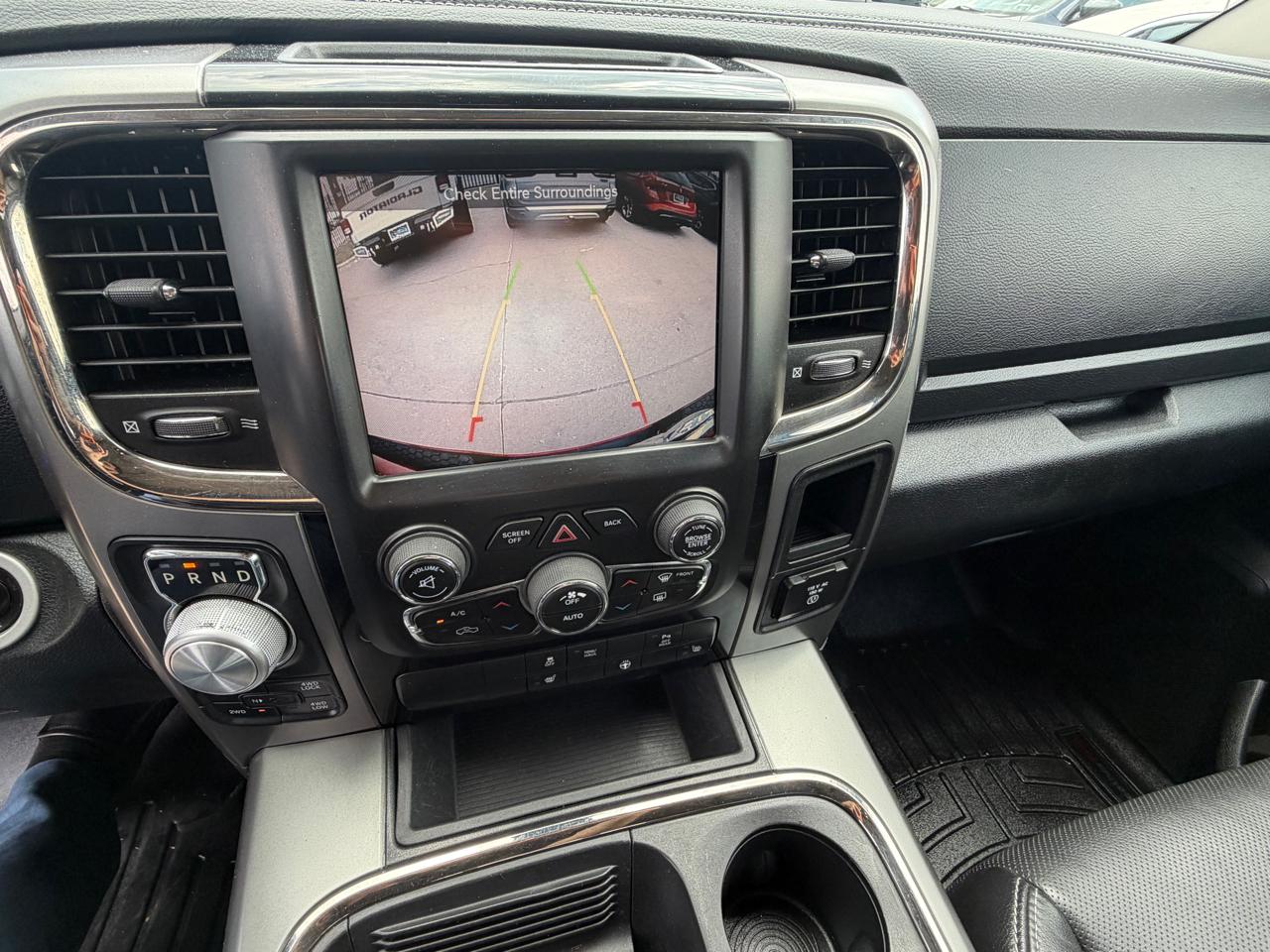 RAM 1500 Sport Crew Cab SWB 4WD 2016