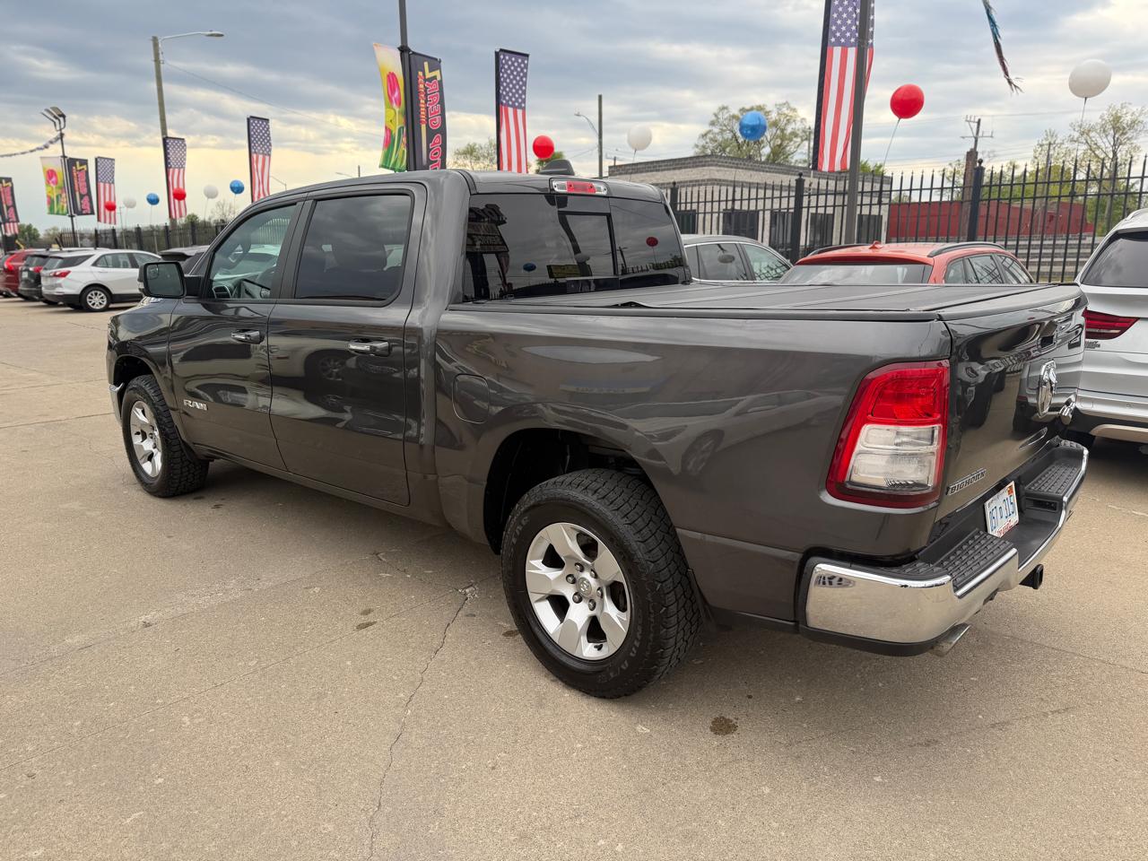 RAM 1500 Big Horn Crew Cab 4WD 2019