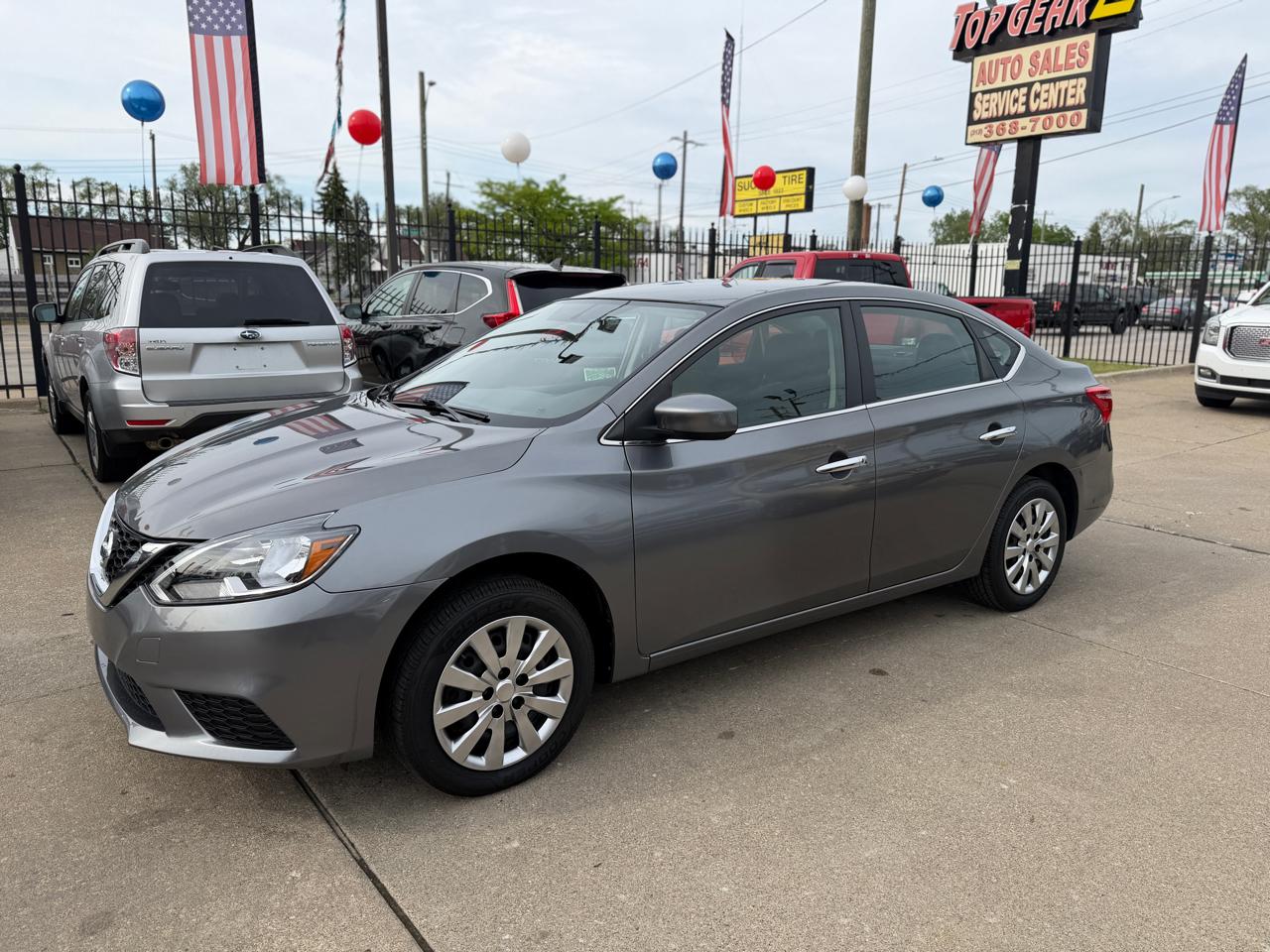 Nissan Sentra S 2016