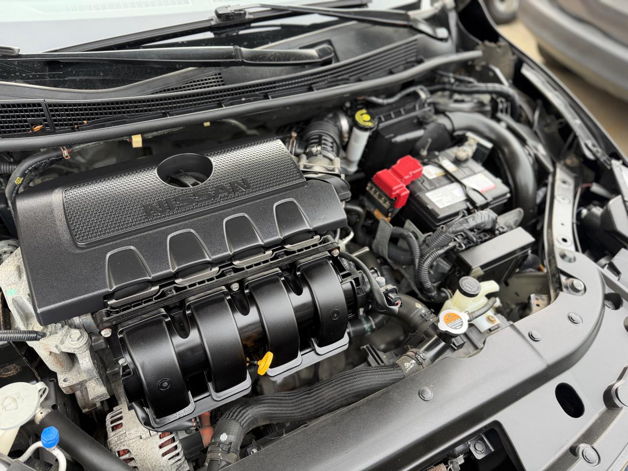 Nissan Sentra S 2016