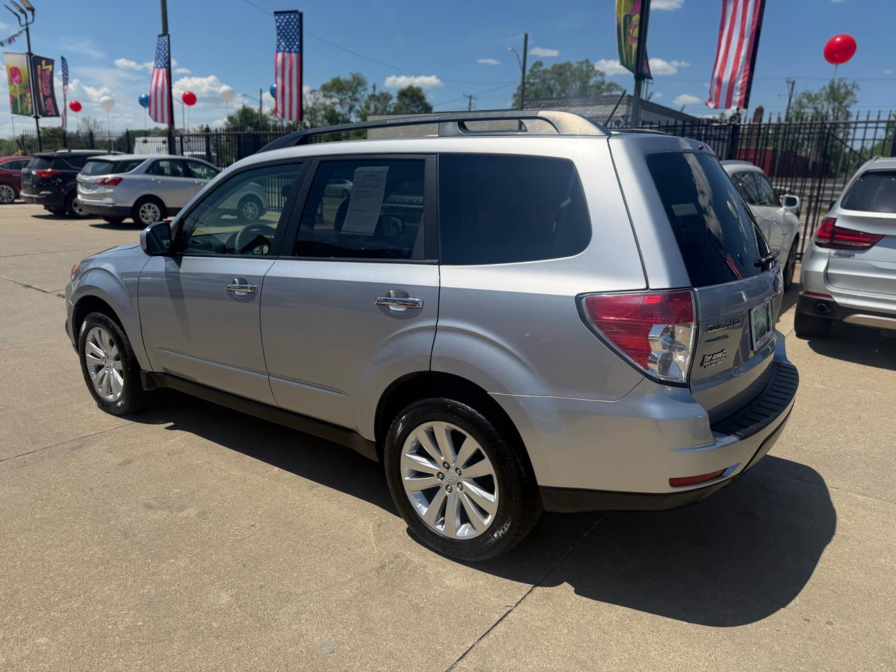 Subaru Forester 2.5X Premium 2013