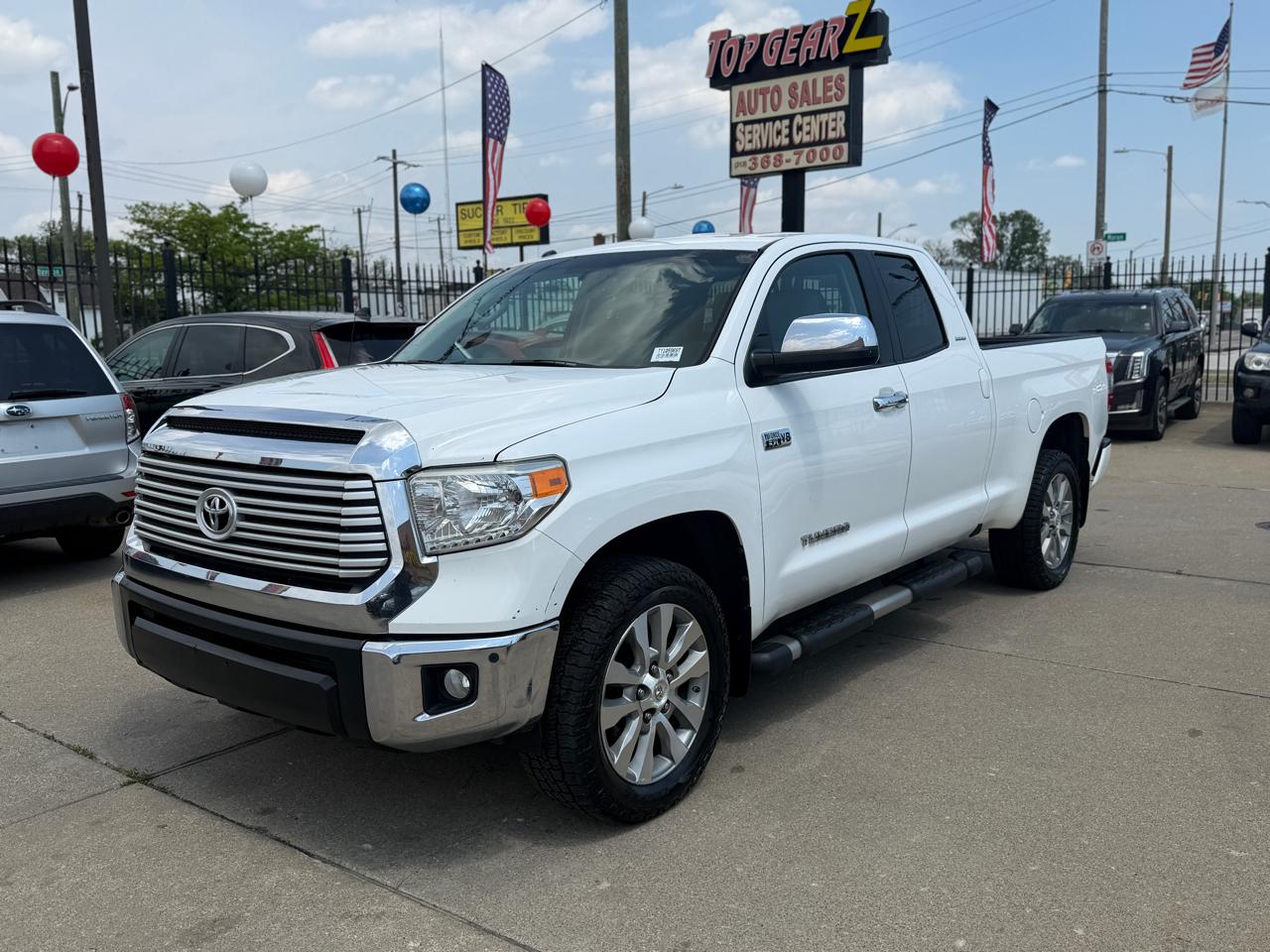 Toyota Tundra Limited 5.7L Double Cab 4WD 2016