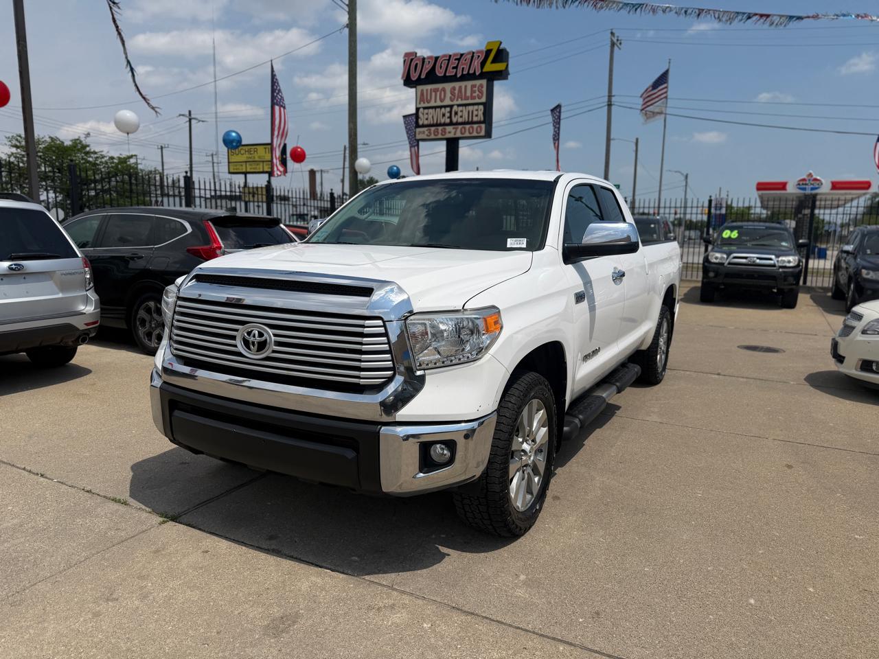 Toyota Tundra Limited 5.7L Double Cab 4WD 2016