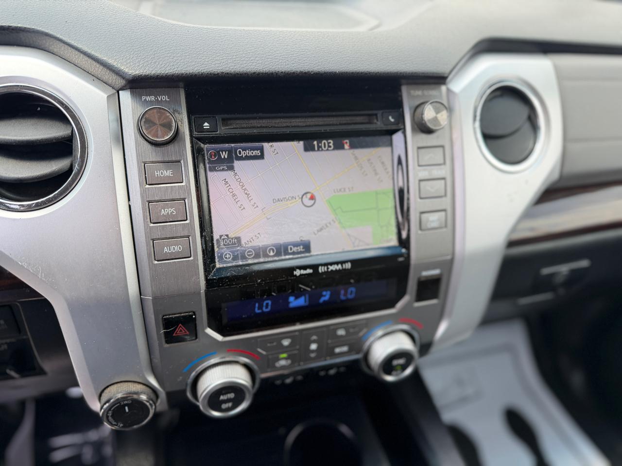 Toyota Tundra Limited 5.7L Double Cab 4WD 2016