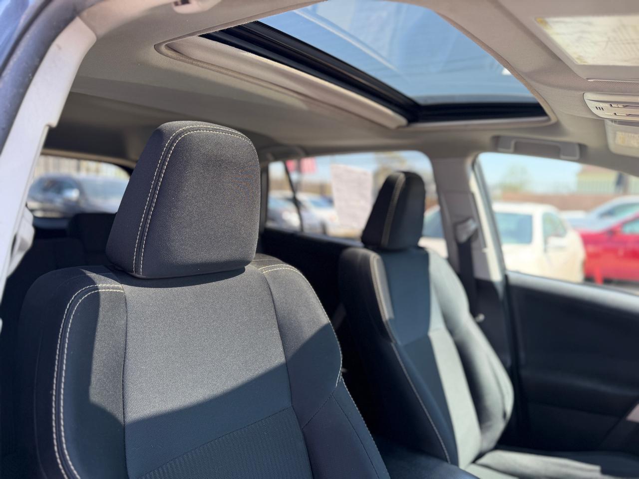 Toyota RAV4 XLE AWD 2014