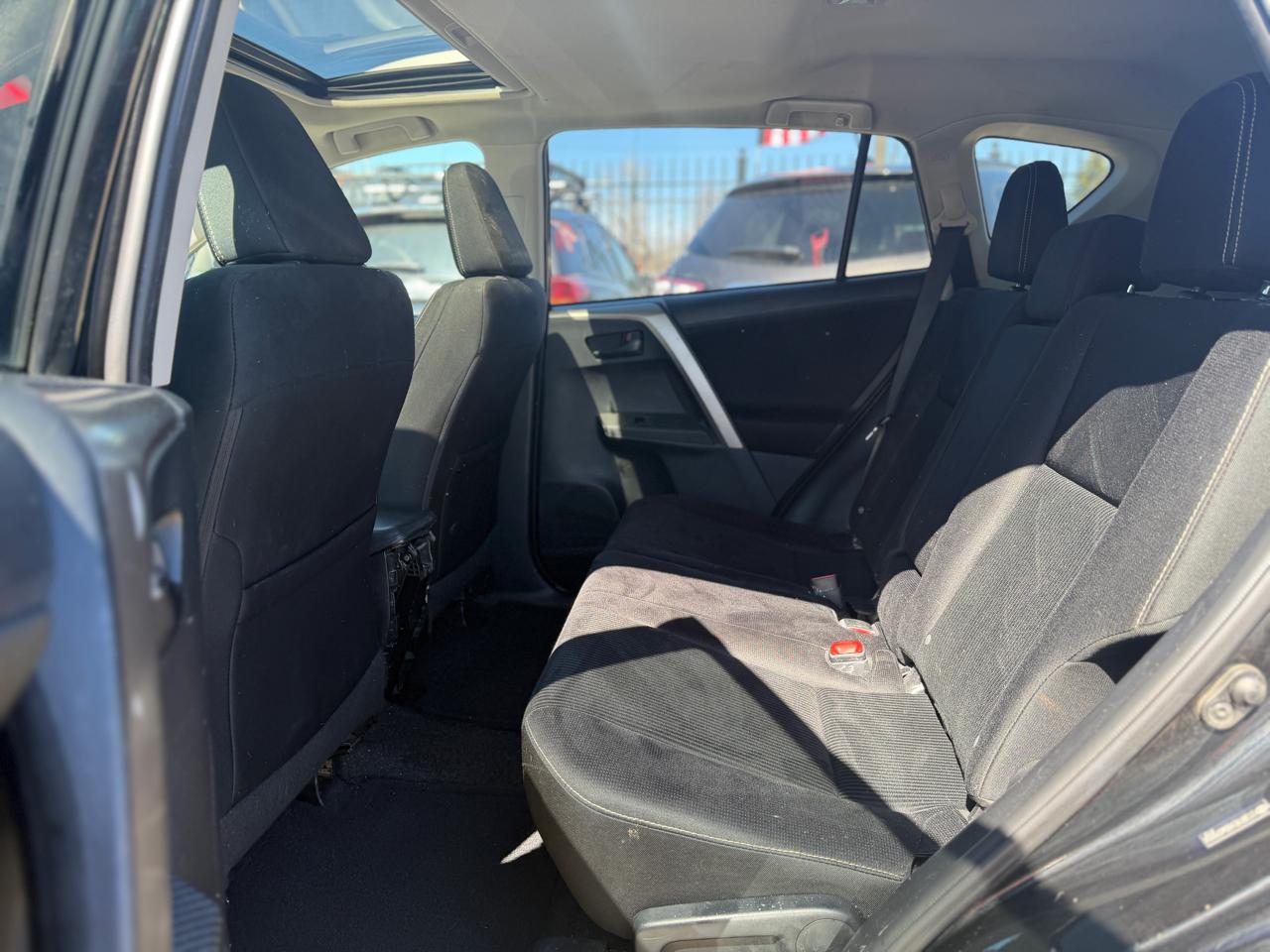 Toyota RAV4 XLE AWD 2013
