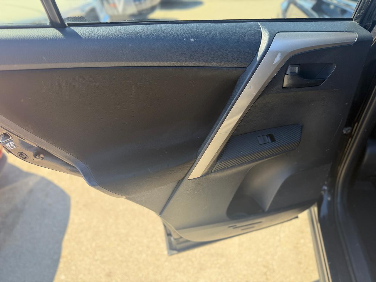 Toyota RAV4 XLE AWD 2013