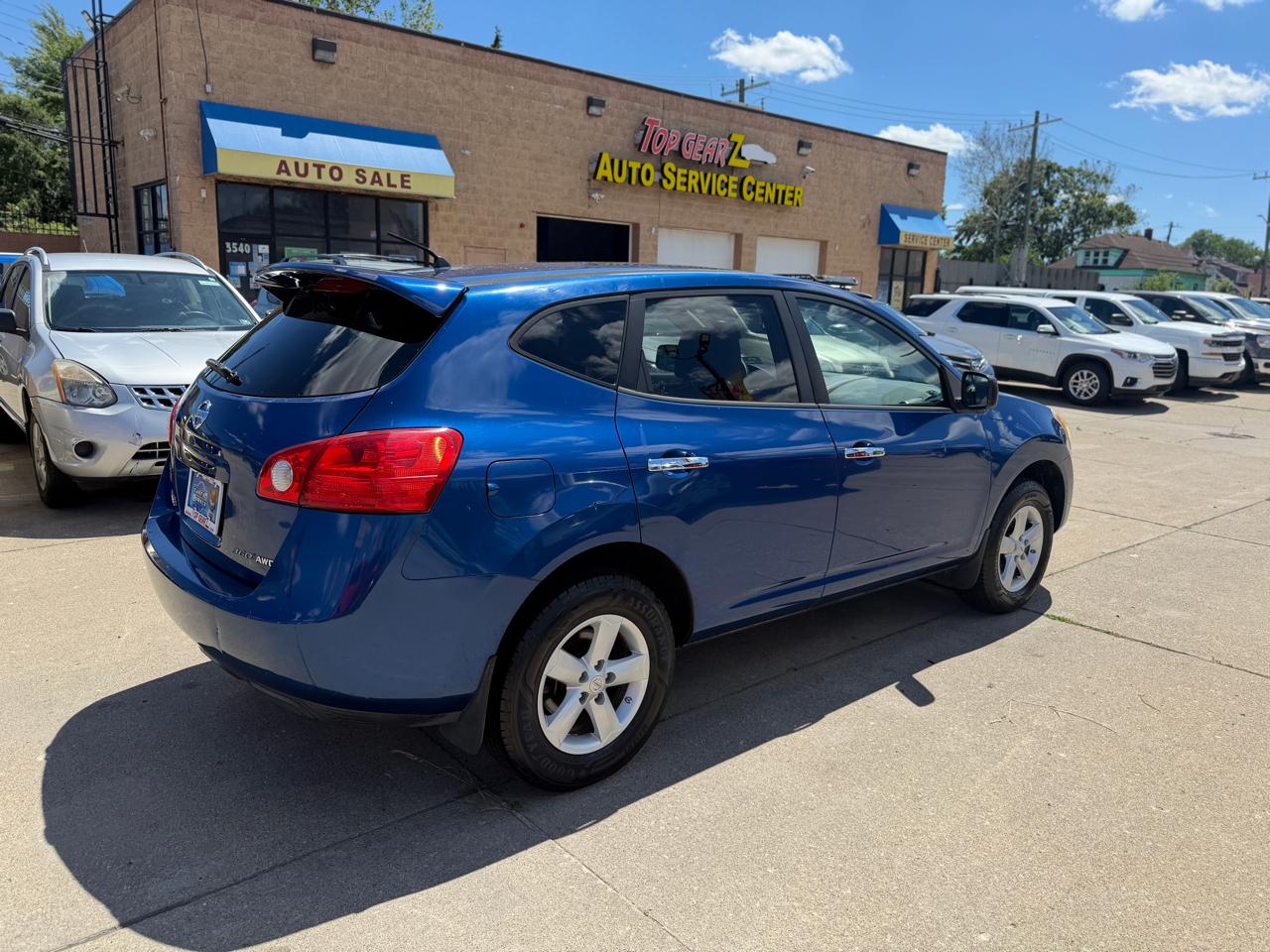 Nissan Rogue S AWD 2010