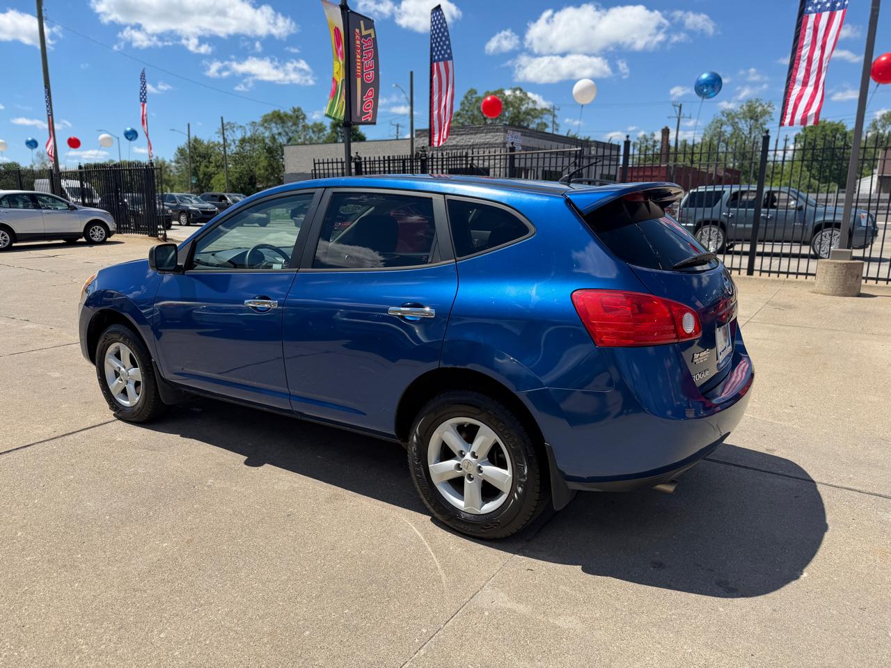 Nissan Rogue S AWD 2010