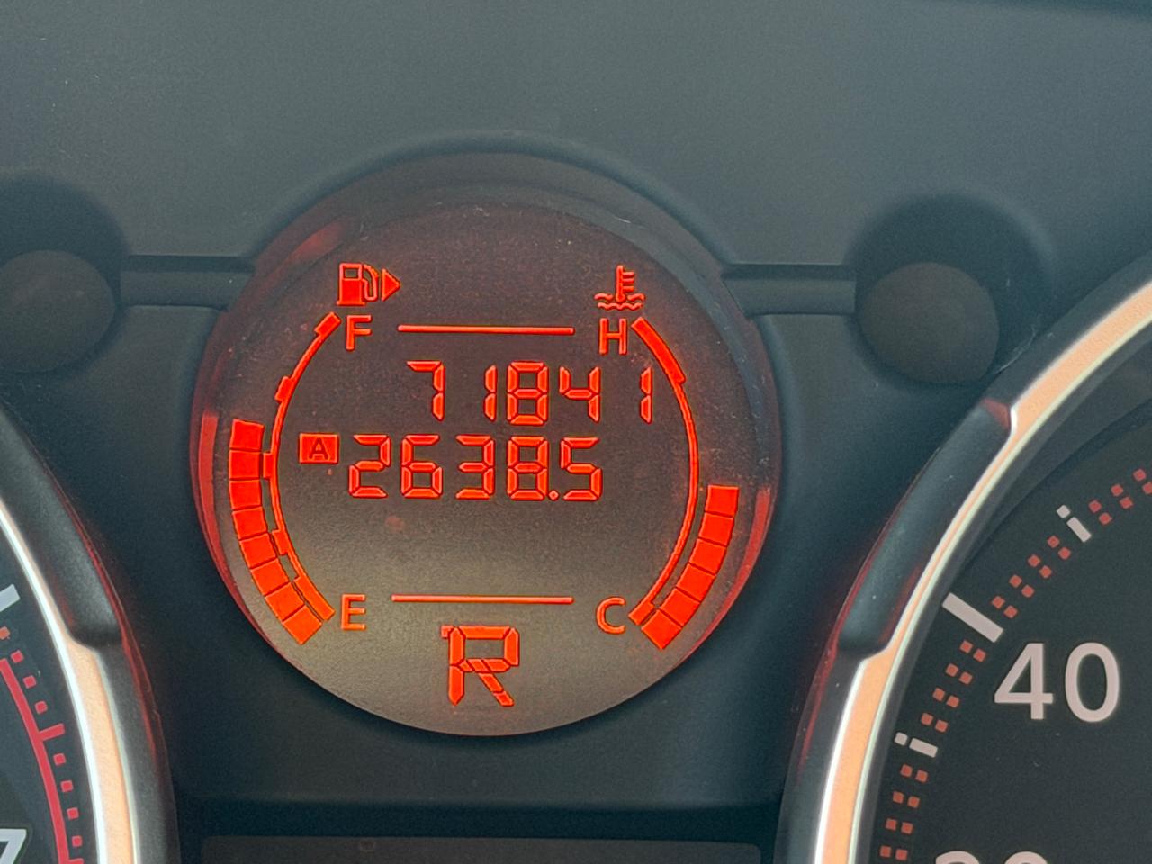 Nissan Rogue S AWD 2010