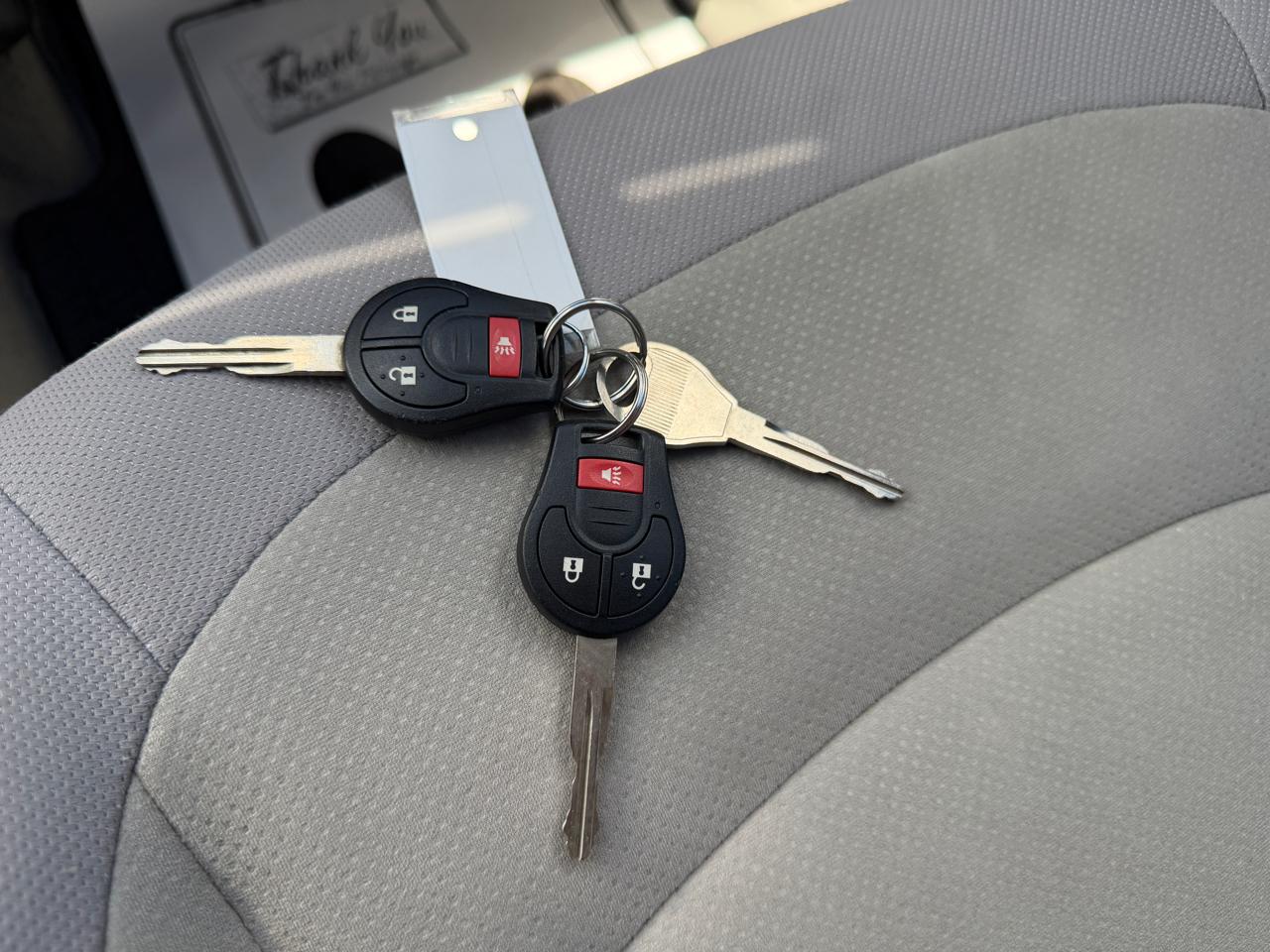Nissan Rogue S AWD 2010