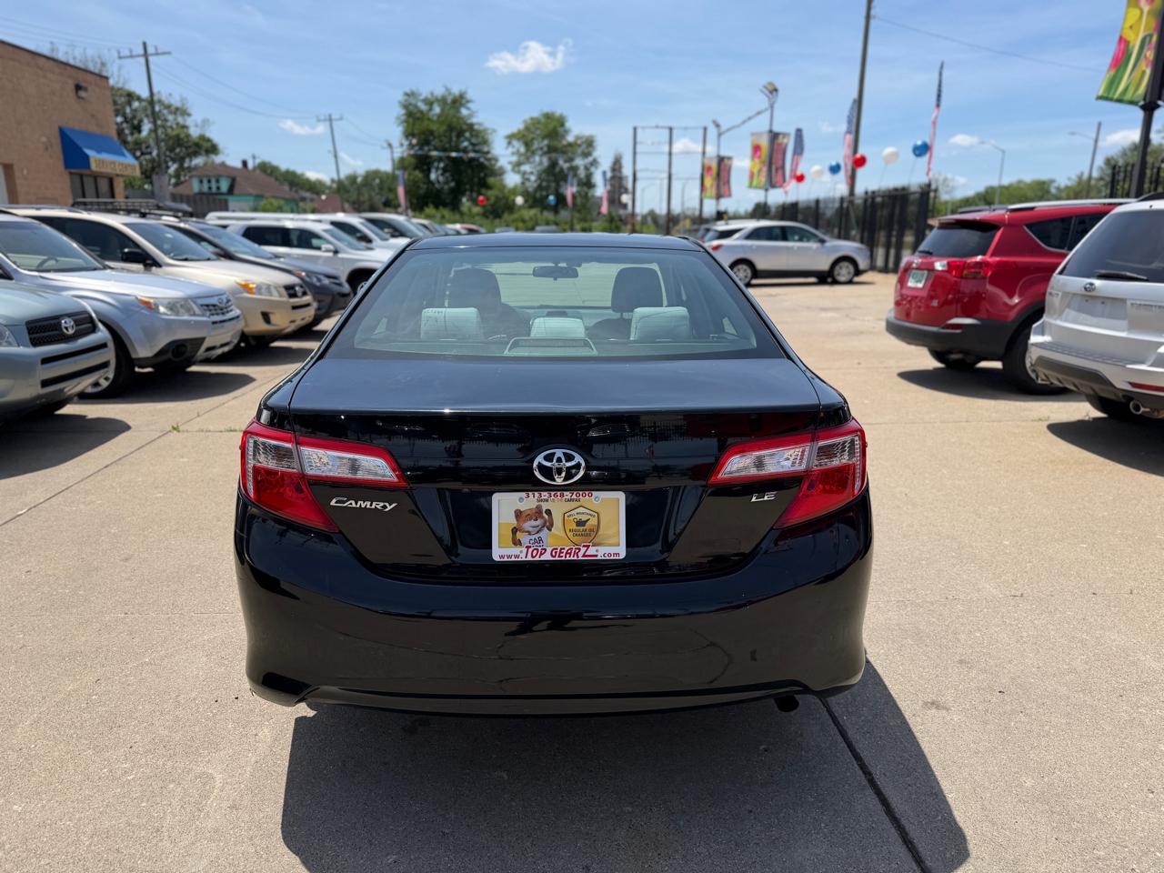 Toyota Camry LE 2014