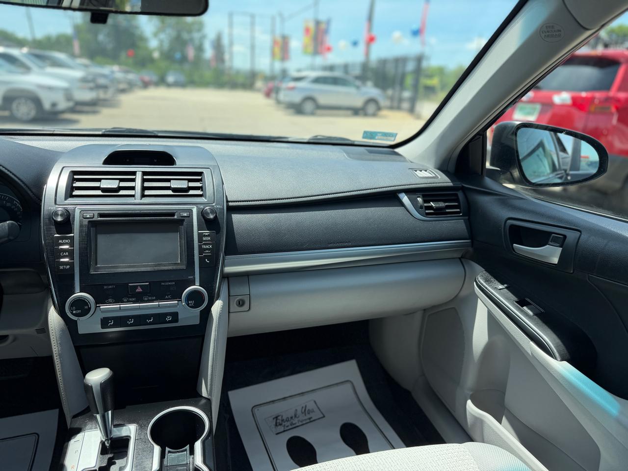 Toyota Camry LE 2014