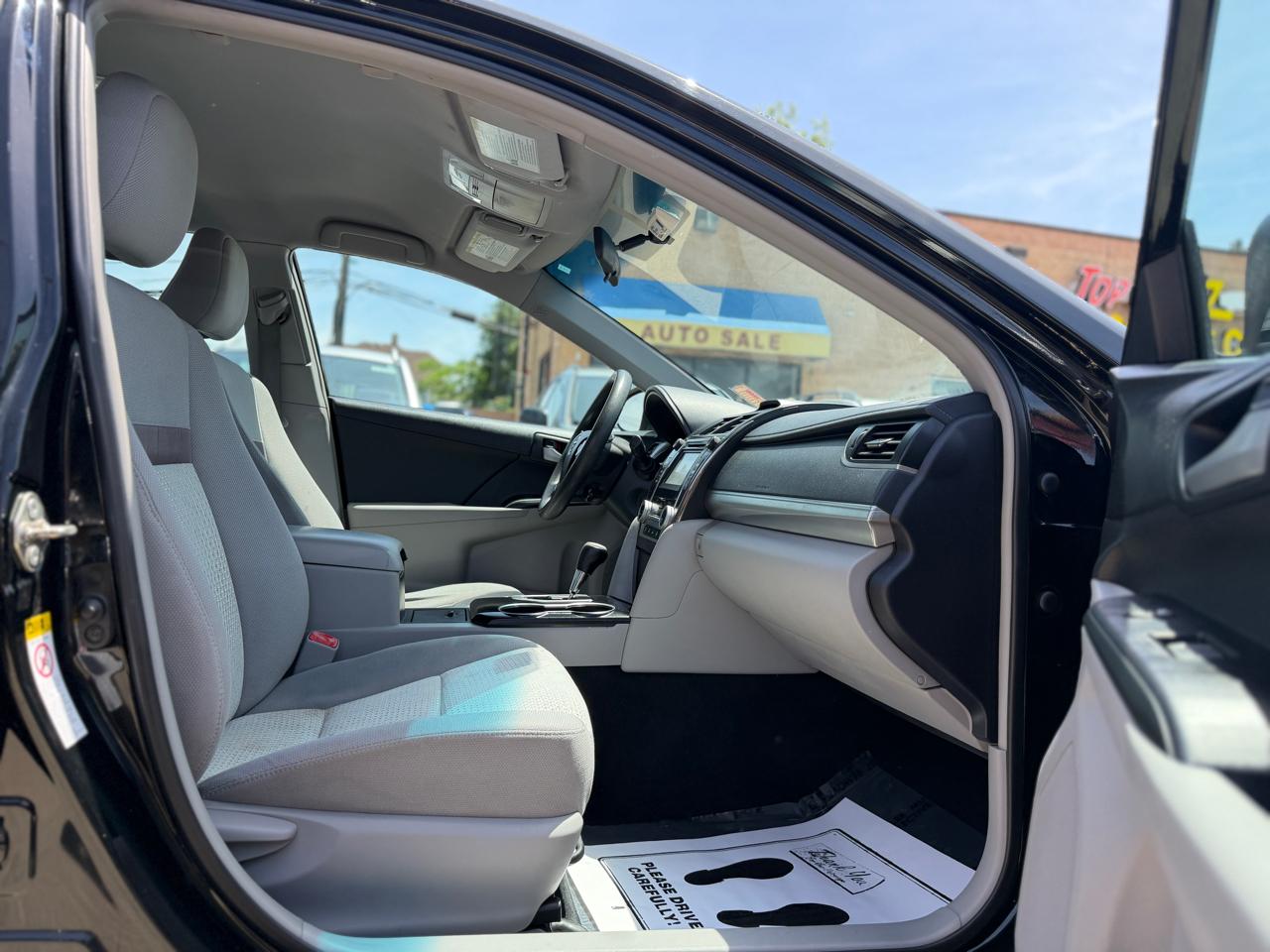 Toyota Camry LE 2014