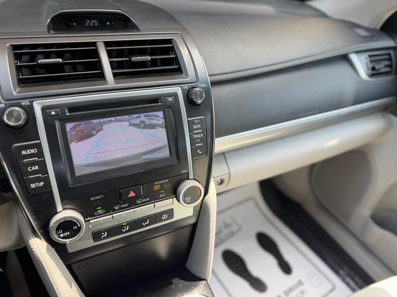 Toyota Camry LE 2014