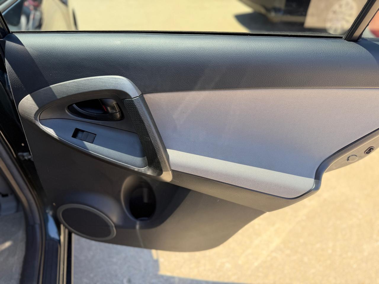 Toyota RAV4 Sport 2012