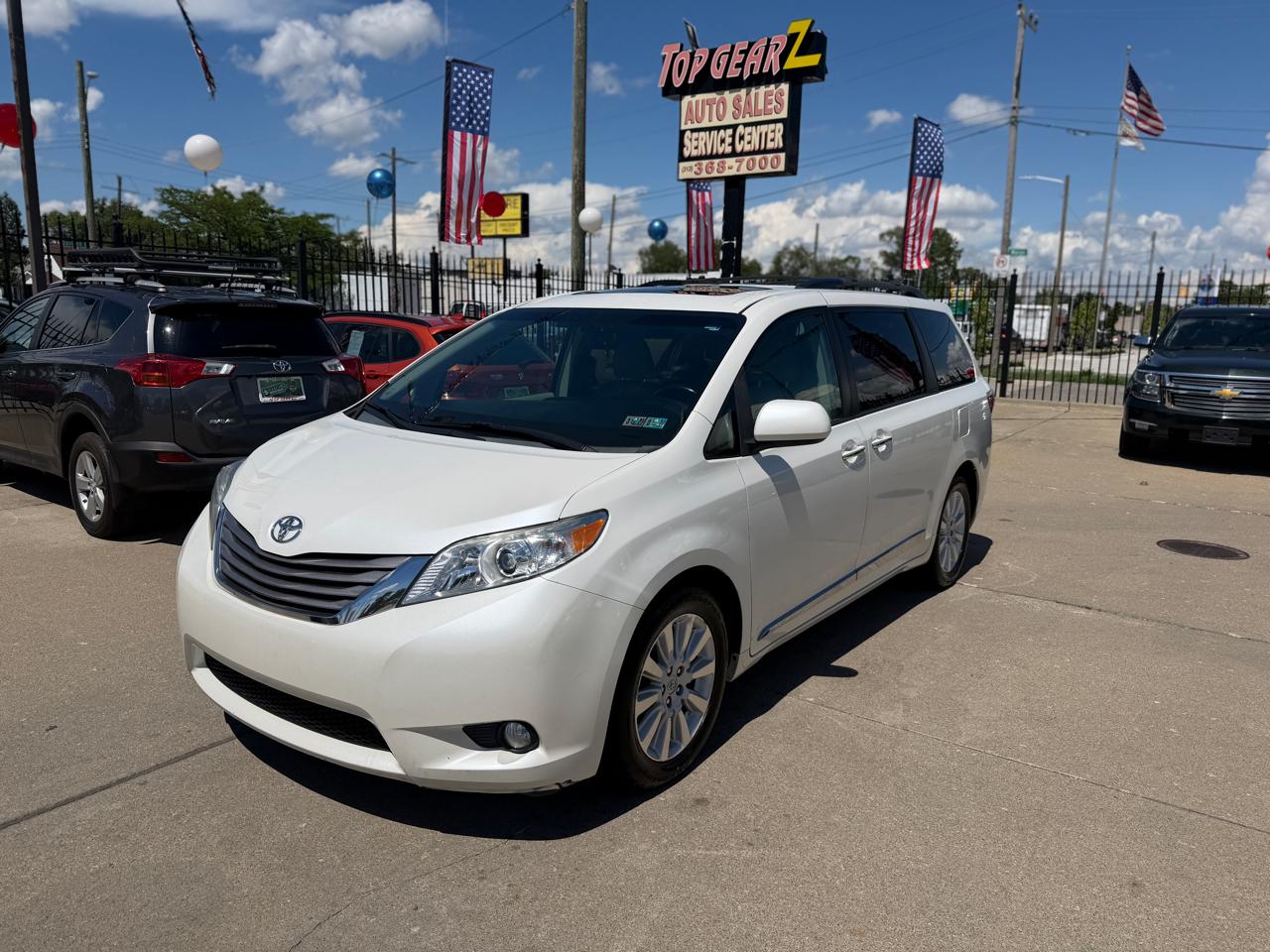 Toyota Sienna  2015
