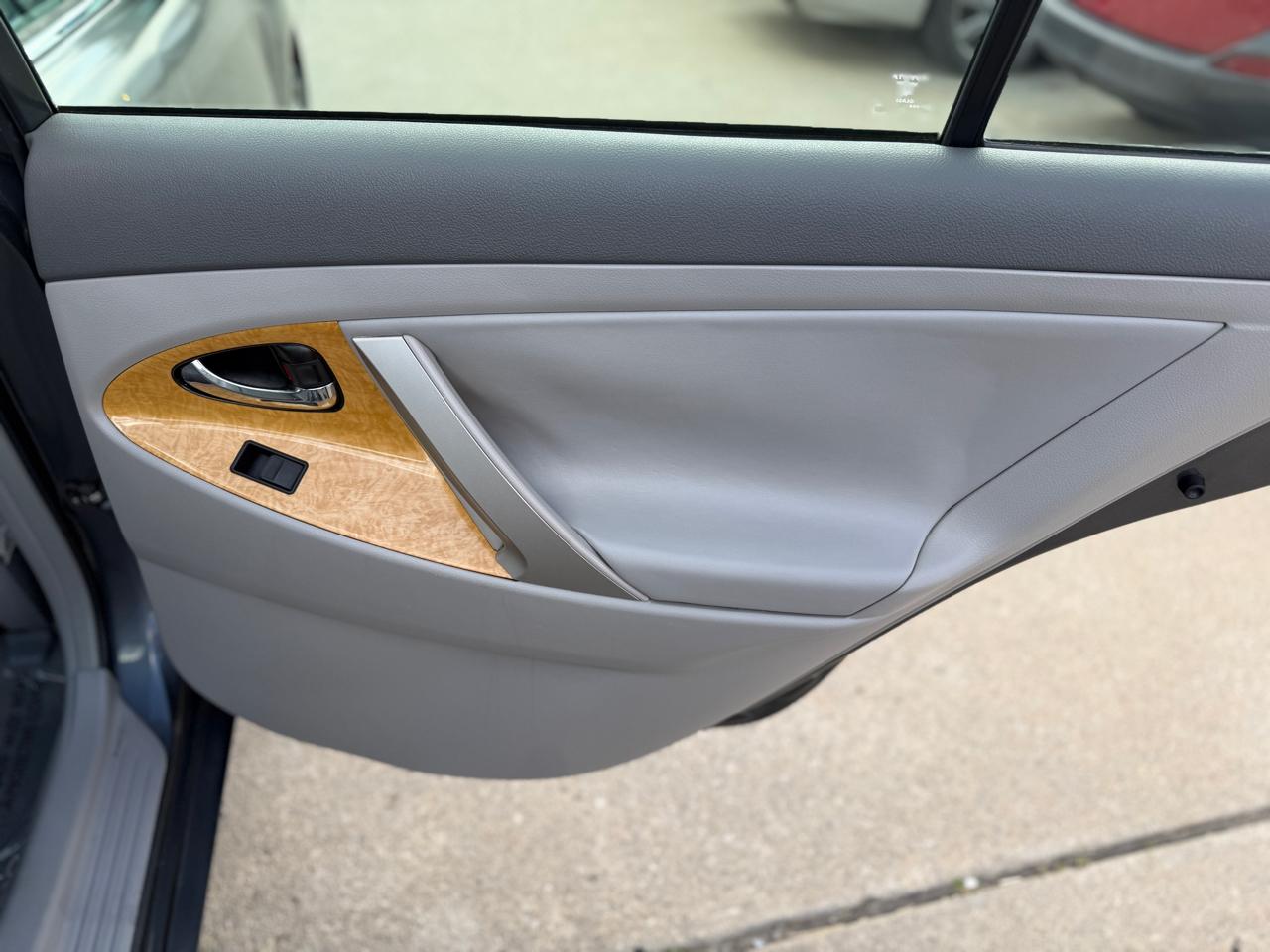 Toyota Camry XLE 2007