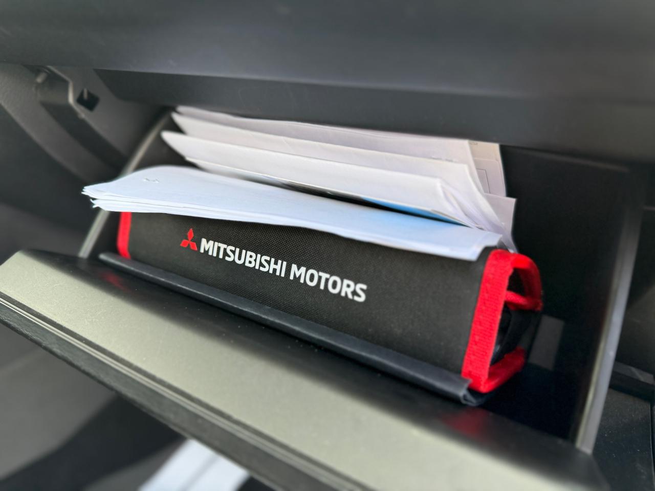 Mitsubishi Outlander SE 4WD 2022