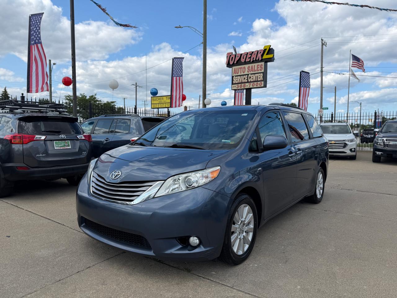 Toyota Sienna  2017