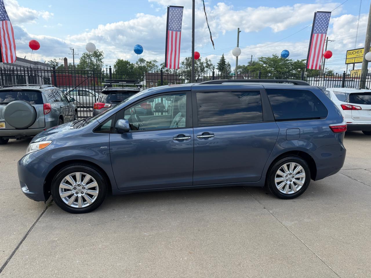 Toyota Sienna  2017