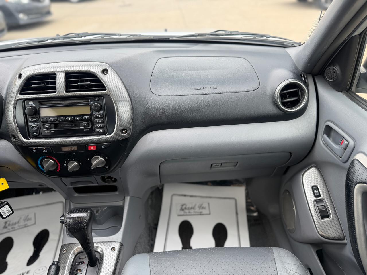 Toyota RAV4  2002