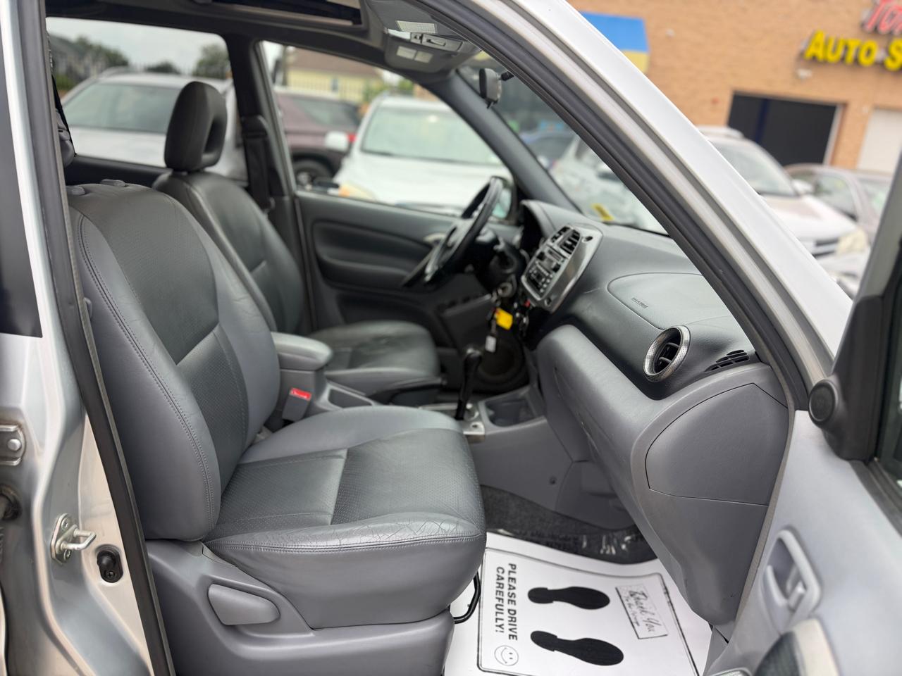Toyota RAV4  2002