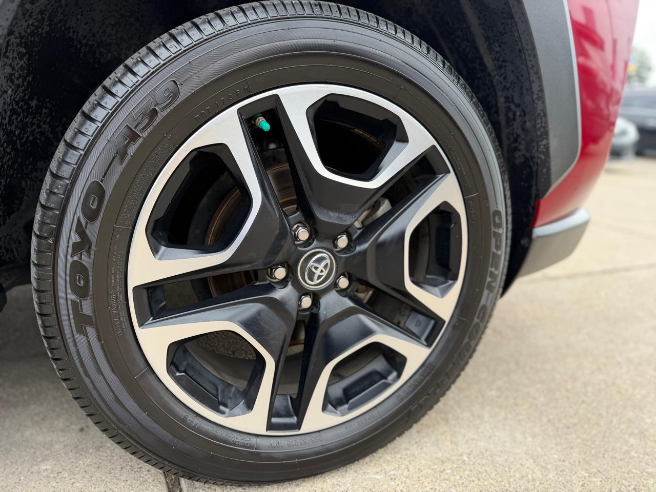 Toyota RAV4 Adventure AWD 2019