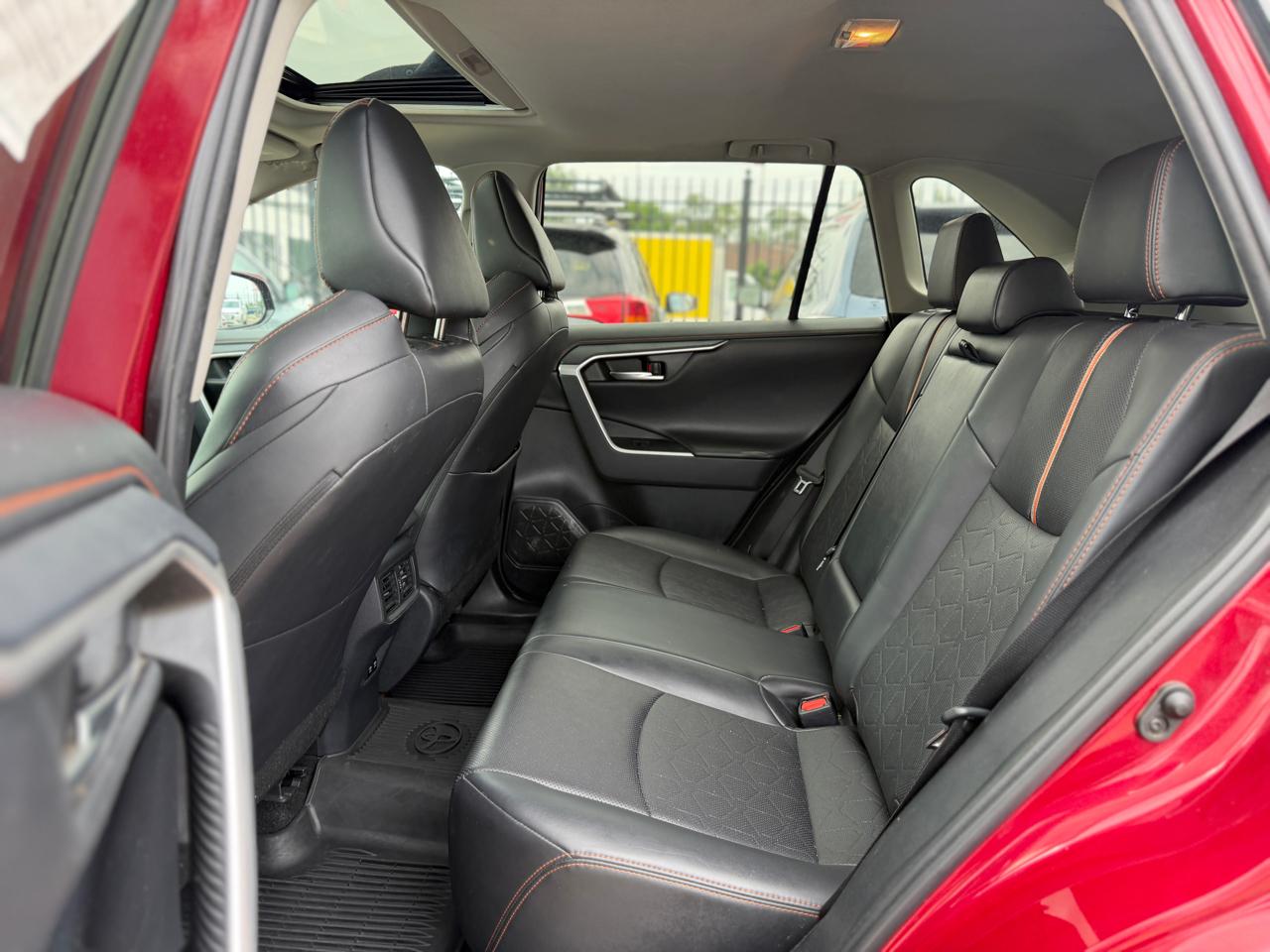 Toyota RAV4 Adventure AWD 2019