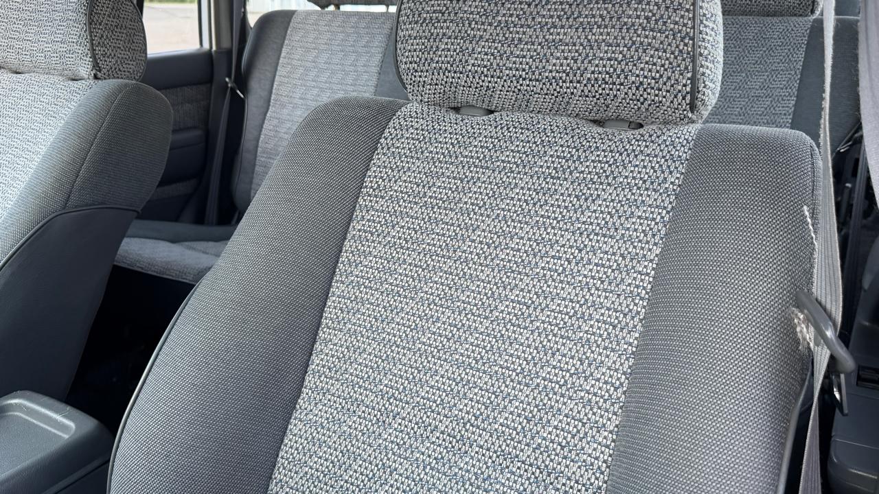 Toyota Land Cruiser 4WD 1991