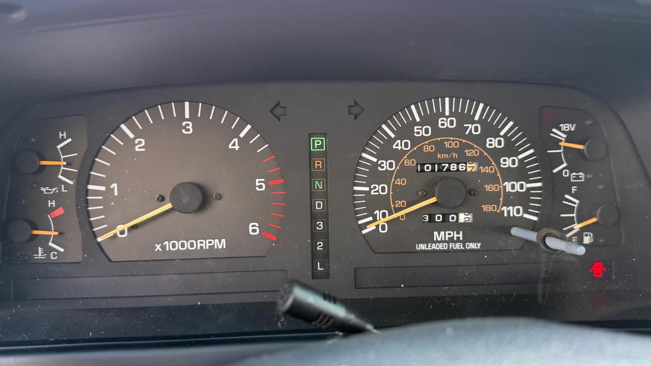 Toyota Land Cruiser 4WD 1991