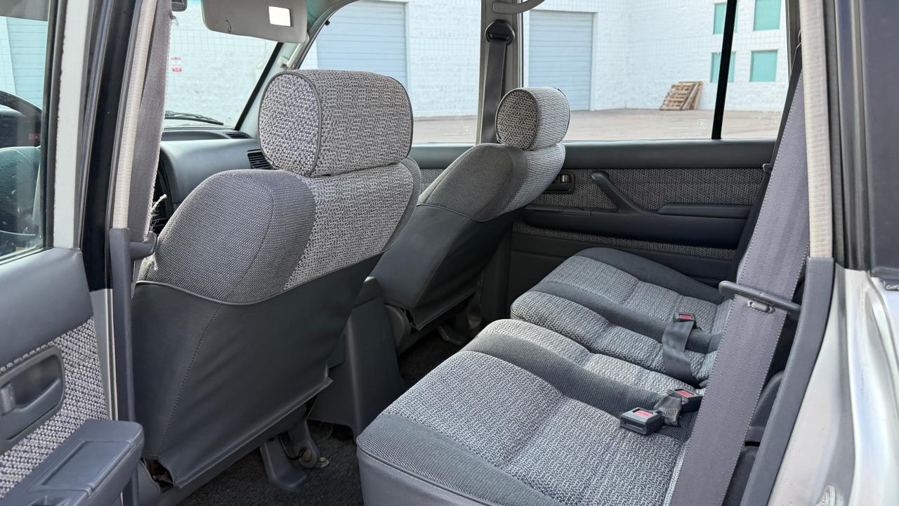 Toyota Land Cruiser 4WD 1991
