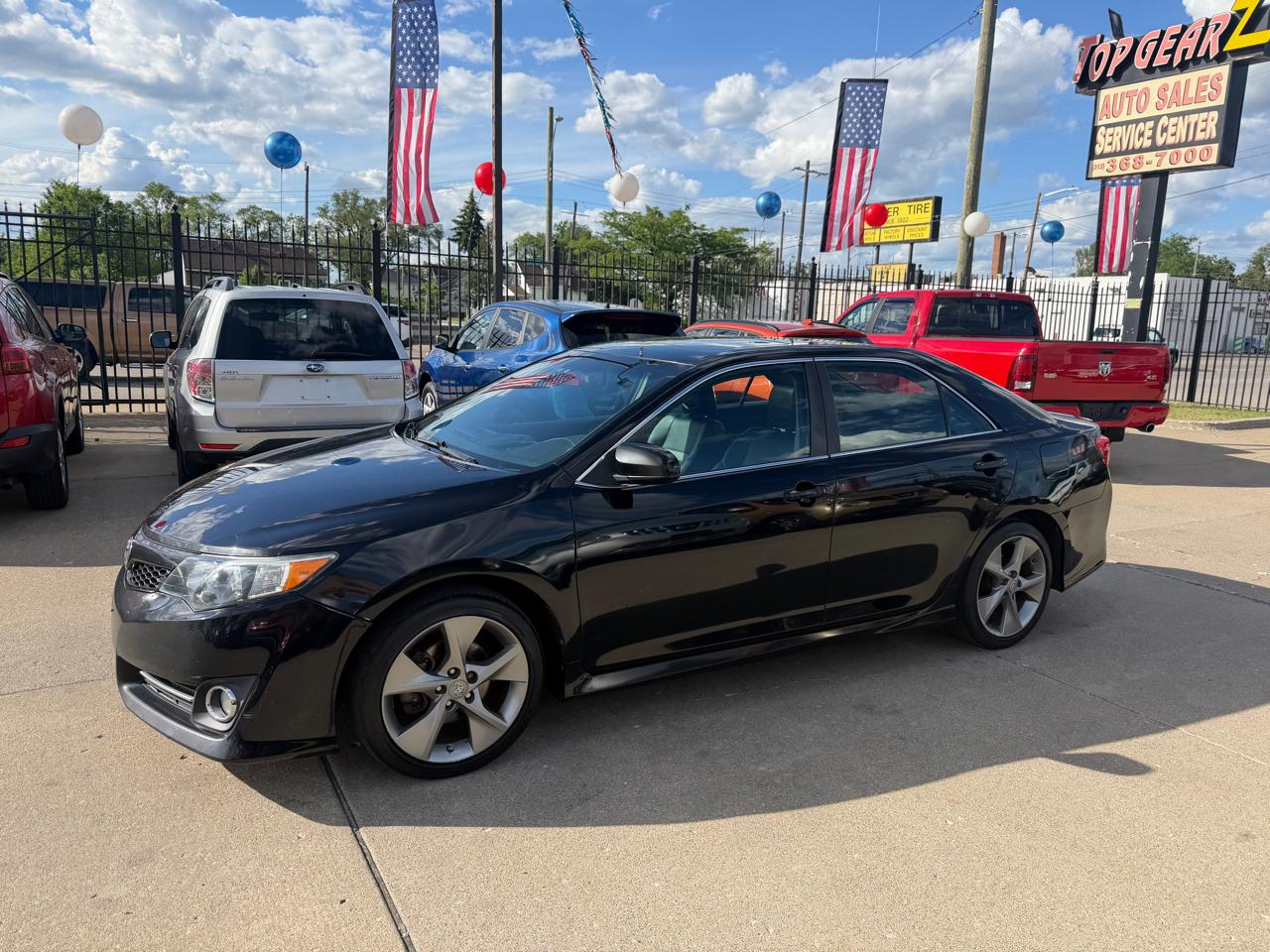 Toyota Camry SE 2012