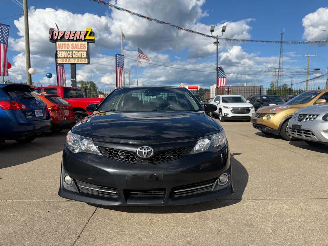 Toyota Camry SE 2012