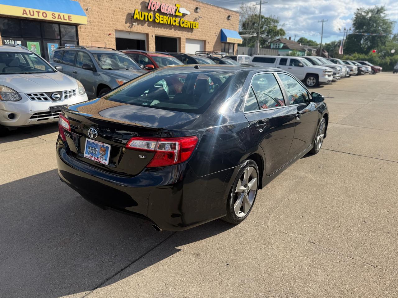 Toyota Camry SE 2012