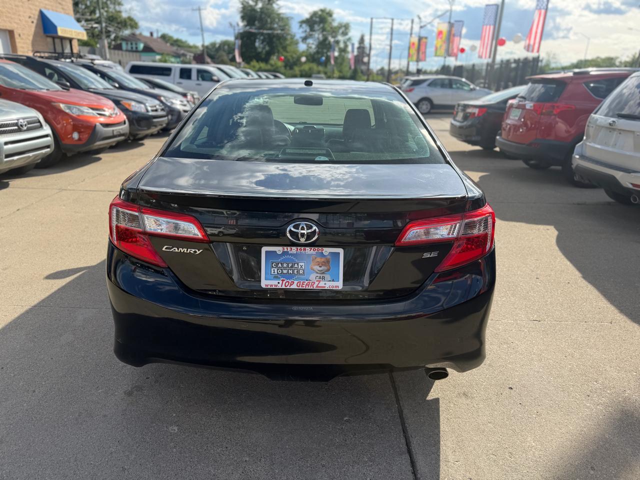 Toyota Camry SE 2012