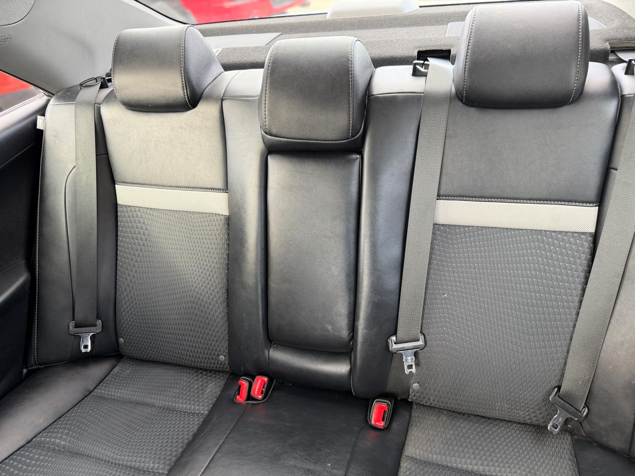 Toyota Camry SE 2012
