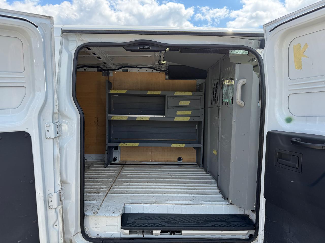 Ford Transit 250 Van Low Roof 60/40 Pass. 148-in. WB 2017